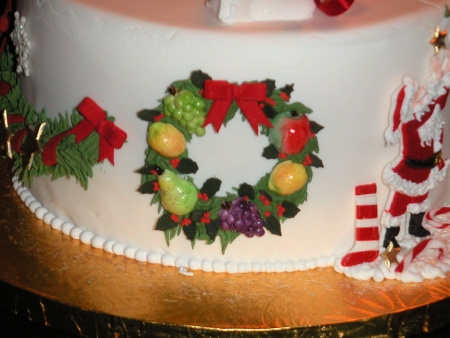 Christmas Cake w/ Sugar Fruit Wreath