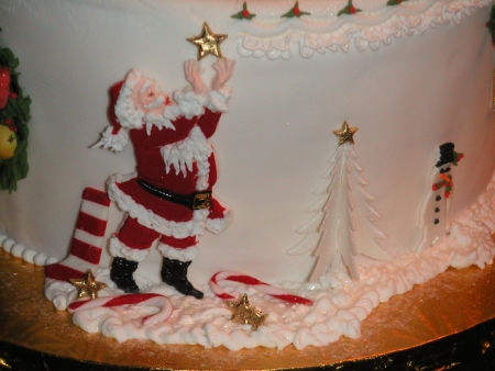 Santa on Christmas Cake