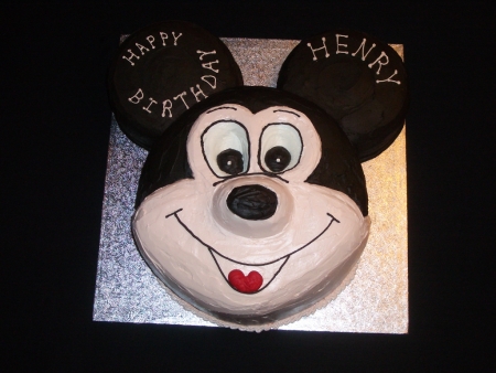 Mickey Mouse Buttercream Cake